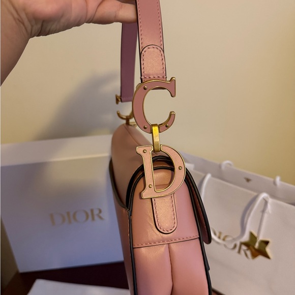 Dior Blush Pink Saddle Bag - Picture 5 of 14